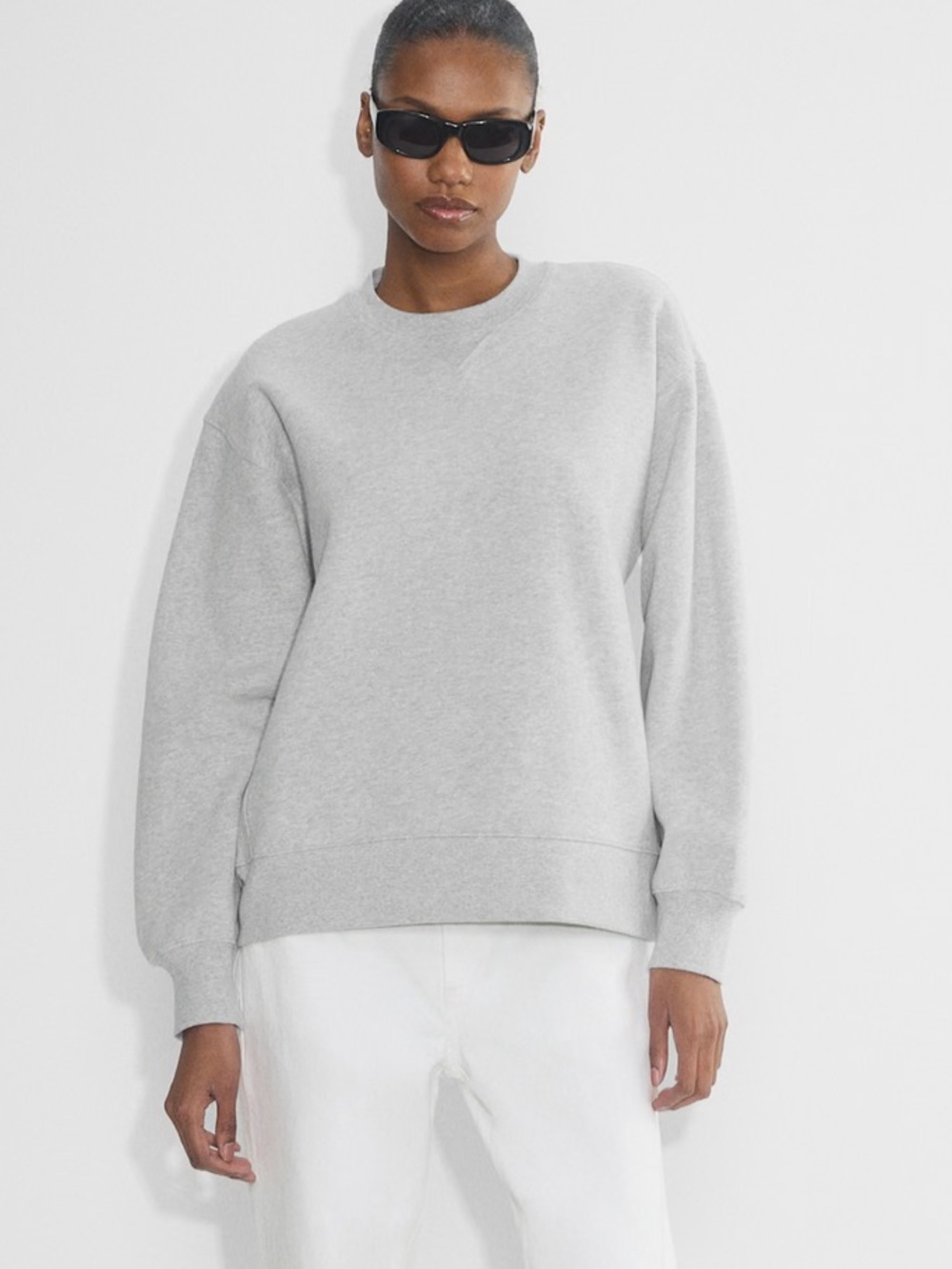 Aritzia sweatshirt Aritzia TNA sweatfleece boyfriend fitcrew sweatshirt